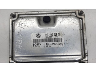 Блок управления двигателя 045906019CE, 0281013179 Skoda Fabia Mk2 (5J)