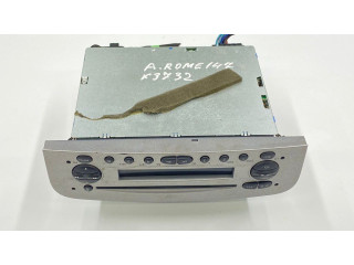 Радио/ проигрыватель CD/DVD / навигация