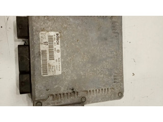 Блок управления двигателя 9654693380   Peugeot Expert