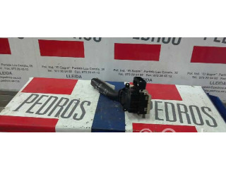 Ручка стеклоочистителей Mazda Premacy