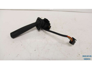 Ручка стеклоочистителей 9434003 Volvo 960