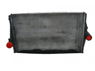 Интеркулер 30748808 Volvo XC90