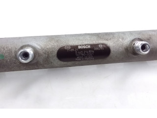 Топливная рампа 0445214076, 1077800261 Ford Ranger для двигателя 1330293