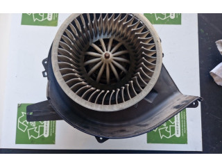 Вентилятор печки 6Q1820015G Skoda Fabia Mk1 (6Y)