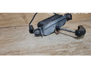 Моторчик стеклоочистителя 0390206218    Volvo V70