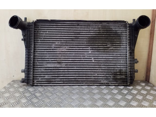 Интеркулер  1K0145803B, L3402000   Audi A3 S3 8P 2.0