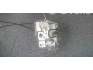 Zámek zadních dveří 82301M68K11000   Suzuki Alto 2013