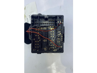 Ручка стеклоочистителей 8201168008   Dacia Logan II