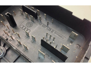 Блок предохранителей 1K0937125B Volkswagen Golf Plus