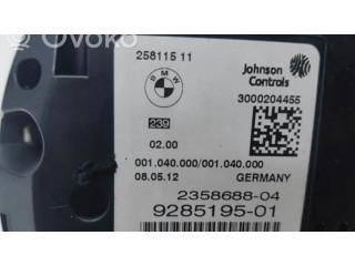 Přístrojová deska BMW 5 F10 F11 2012 9285195