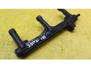 Vstřikovací lišta 06E133681L   Audi A8 S8 D4 4H     