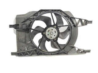 Вентилятор радиатора     820002563    Renault Vel Satis 