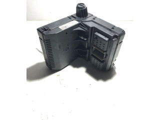 Pojistková skříňka 30786890, 00006870756 Volvo XC90 2007