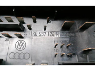 Блок предохранителей  1K0937134H, 1K0937134H   Audi A3 S3 8L    