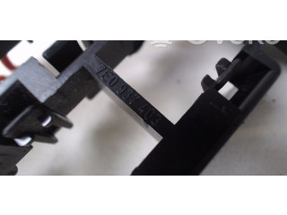   Pojistková skříňka 7E0937403   Volkswagen Multivan T5 2010