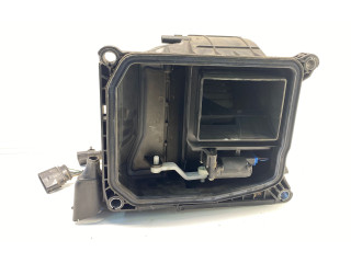 Вентилятор печки    4F0820155F, 00251   Audi A6 S6 C6 4F