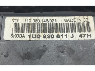 Панель приборов 1U0920811J   Skoda Octavia Mk2 (1Z)       