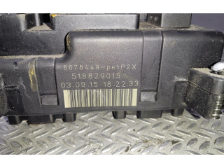 Блок предохранителей 8678449, 518829015   Volvo S80    