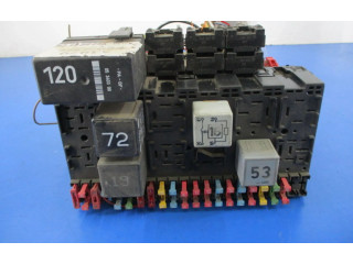 Блок предохранителей  357937039, 357937039   Volkswagen Golf III    