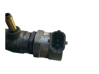 Топливная рампа 30777554, 000784L3   Volvo V70  