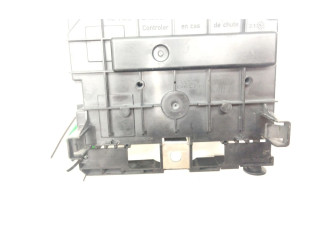 Pojistková skříňka 9675877980 Peugeot 5008 2014