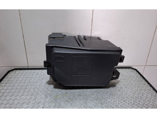 Блок предохранителей 284B07078R Renault Clio V