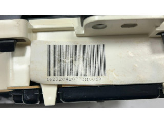 Přístrojová deska Pontiac Firebird 1998 16232042