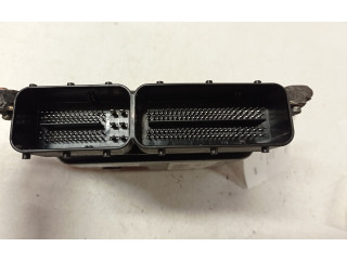 Блок управления двигателя 55587998, MB2757003090 Opel Astra J