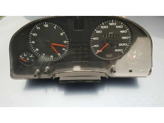 Панель приборов 893919033BA Audi 80 90 S2 B4