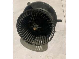Вентилятор печки 031269U, 698809 Skoda Octavia Mk2 (1Z)