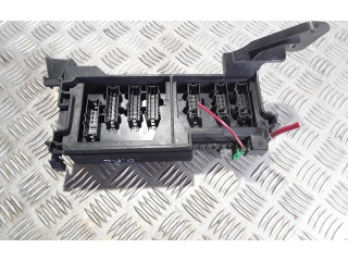 Pojistková skříňka A1645451740, A1645403372 Mercedes-Benz ML W164 2008