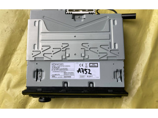 Блок предохранителей YJ1051270, 082X4598 Mercedes-Benz A W169