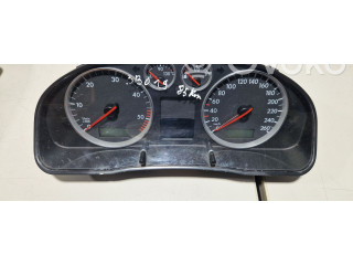 Панель приборов 3B0920847E   Volkswagen PASSAT B5.5       