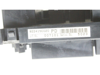 Блок предохранителей  82241SC020   Subaru Forester SH    