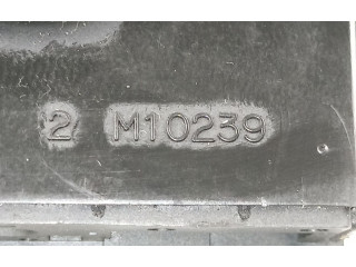 Ручка стеклоочистителей XPE100230, 54034246 Rover 620