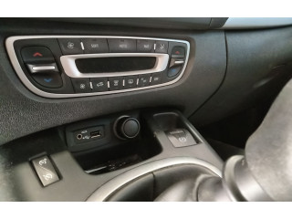 Блок управления климат-контролем Renault Scenic III Grand scenic III