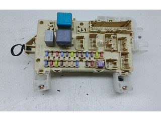 Блок предохранителей 892210F010   Toyota Corolla Verso E121    