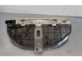 Přístrojová deska Mazda Premacy 2002 WVCB87