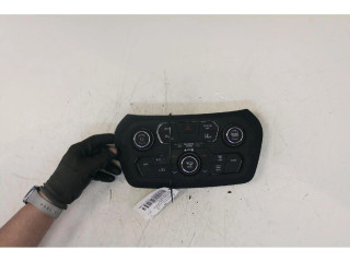 Блок управления климат-контролем    Jeep Renegade