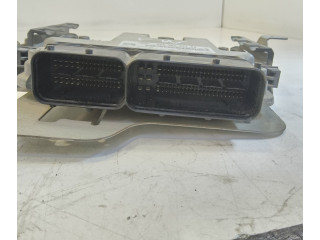 Řídící jednotka 03G906021PD Volkswagen Caddy 2010