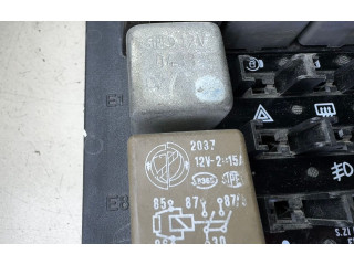 Pojistková skříňka 164004003000, AR164004003000 Alfa Romeo 164 1995