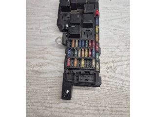 Блок предохранителей 8678449, 030630091355 Volvo V70