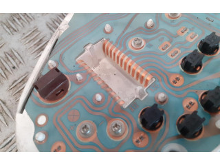 Панель приборов 431656A Mitsubishi Carisma