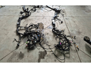 Pojistková skříňka 7P0937548F Volkswagen Touareg II 2013