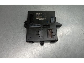 Блок комфорта 284B18138R, F8A01173   Dacia Sandero   