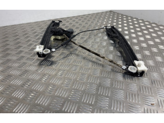 Блок предохранителей  9677734780   Peugeot 308    