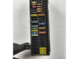 Блок предохранителей  2K2970019, 1649304701   Volkswagen Caddy    