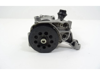 Масляный насос   04L145208T  Skoda Karoq 