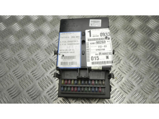 Блок предохранителей  8200190269, G4256   Renault Laguna I    