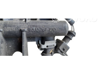 Vstřikovací lišta 8200367230   Renault Clio IV     
